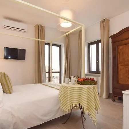 Compasso Apartment